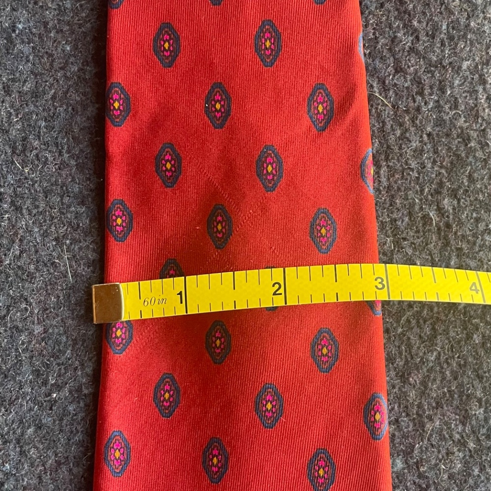 Perry Ellis Neck Tie